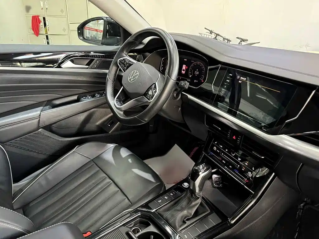 Volkswagen Passat 2023 — фото 15