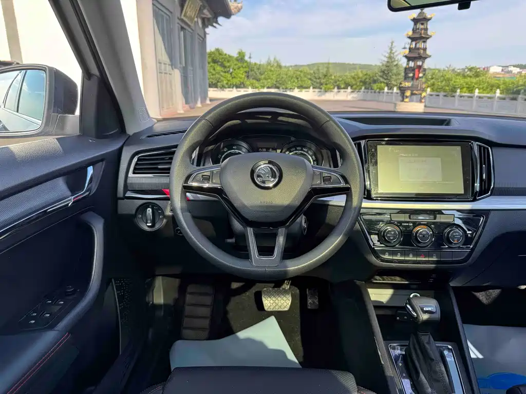 Skoda Kamiq 2023 — фото 16