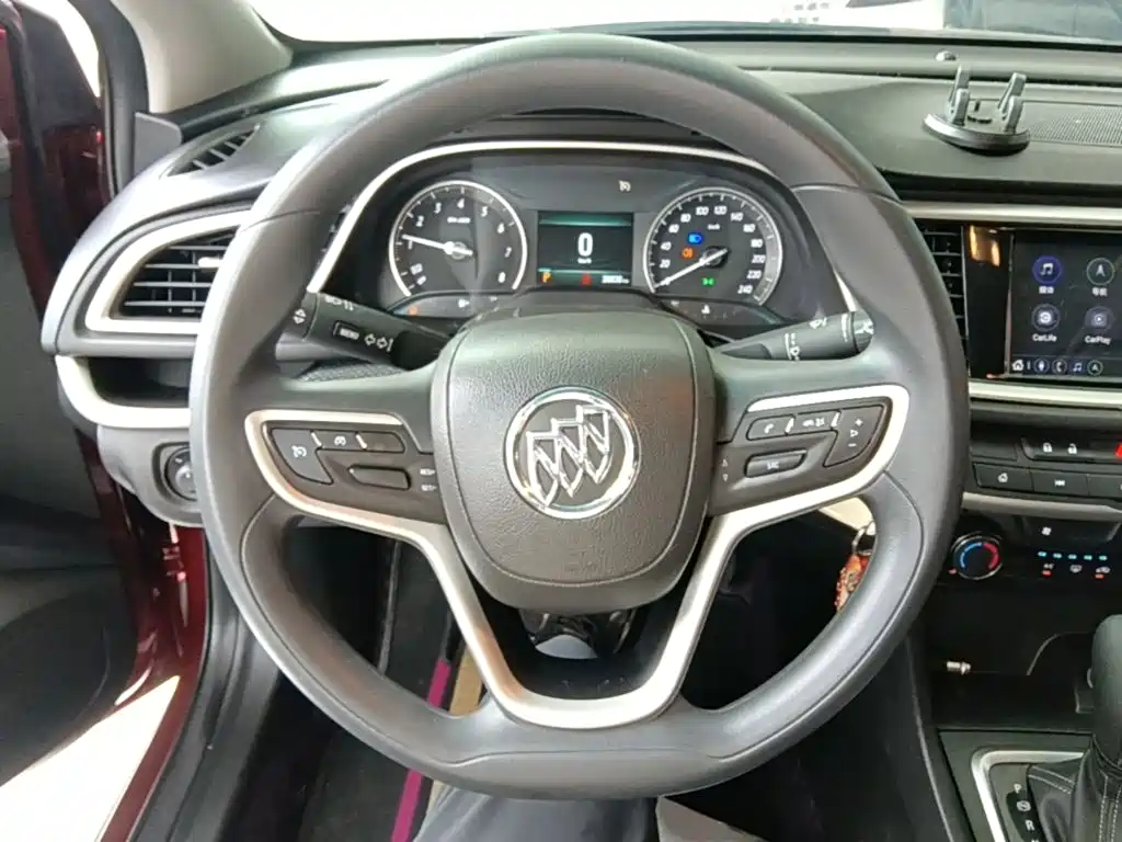 Buick Excelle 2022 — фото 11
