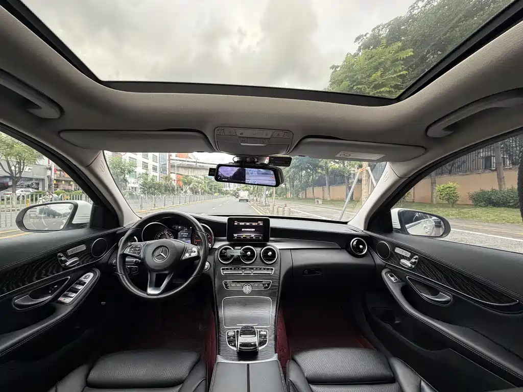 Mercedes-Benz C-Class 2017
