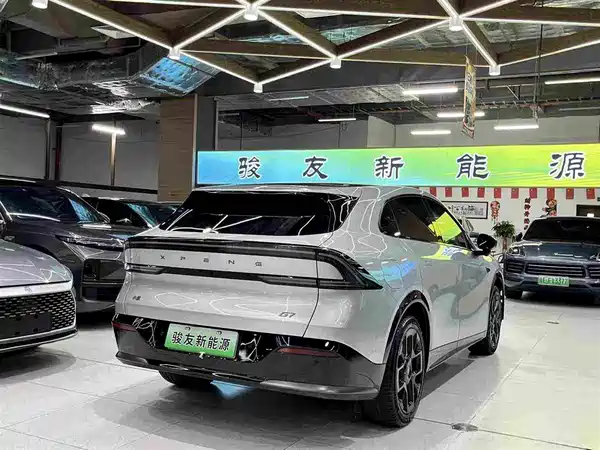 XPeng G7 2025