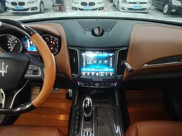 Maserati Levante 2016