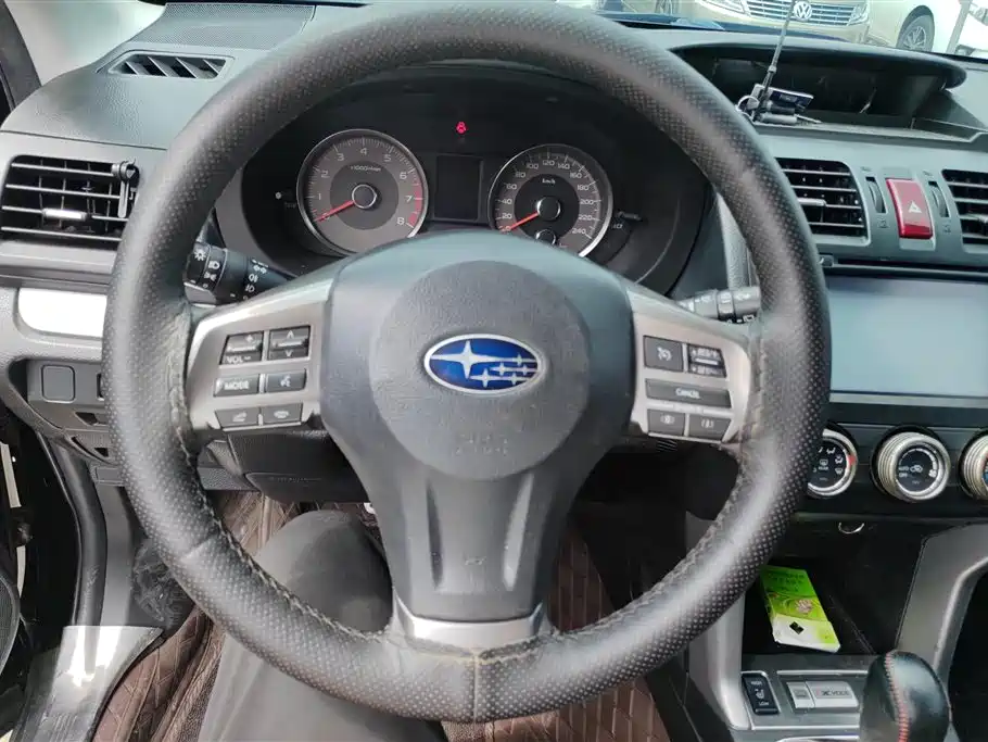 Subaru Forester 2014 — фото 15