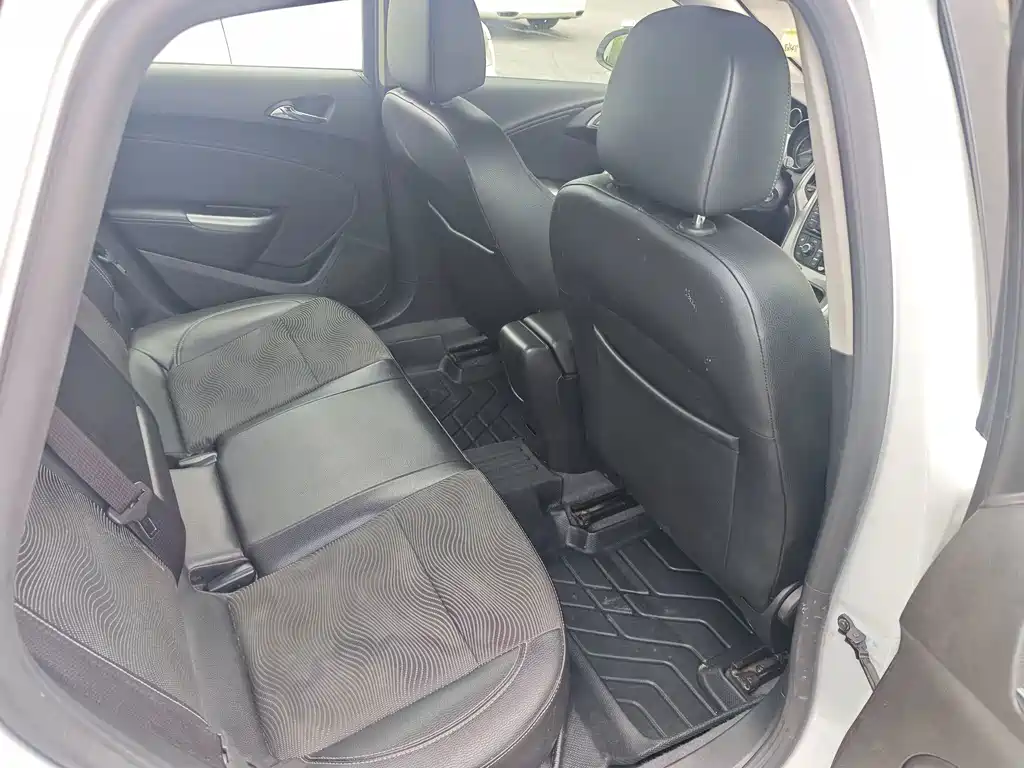 Buick Excelle 2015