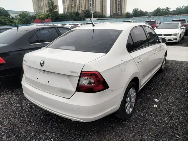 Skoda Rapid 2016