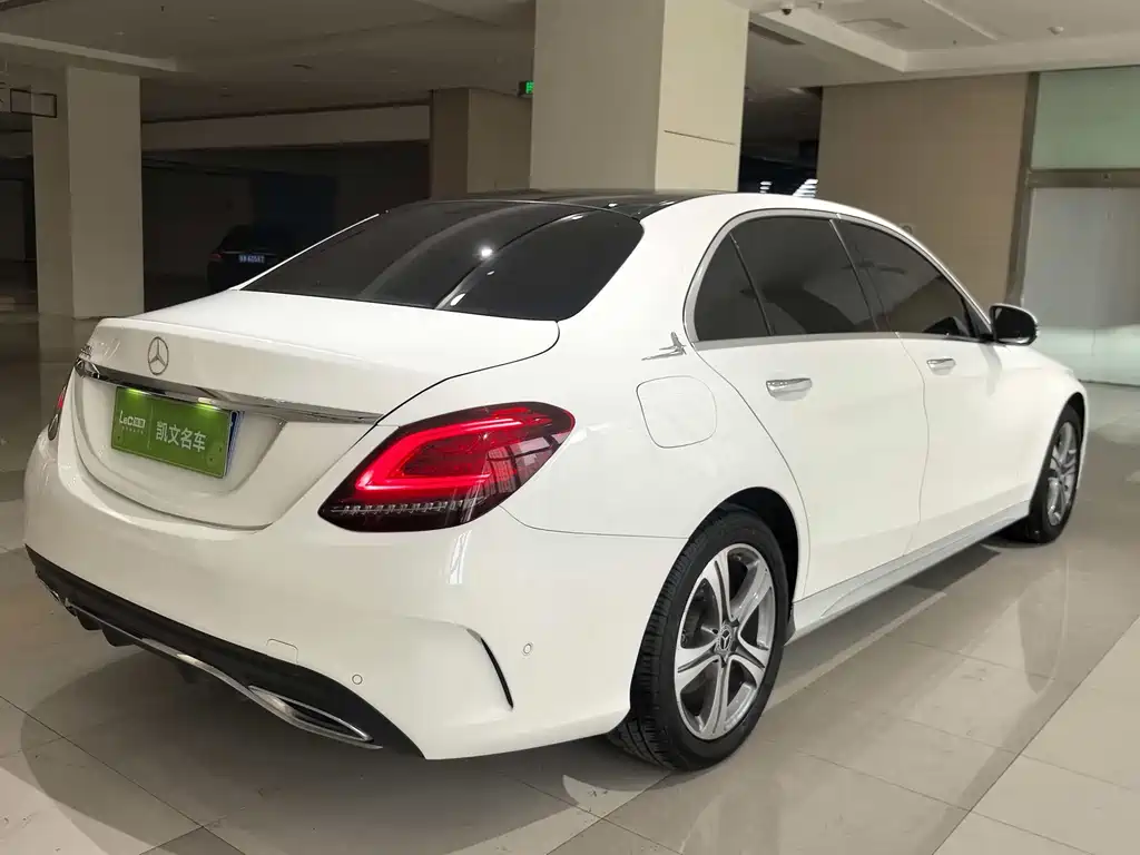 Mercedes-Benz C-Class 2020 — фото 4