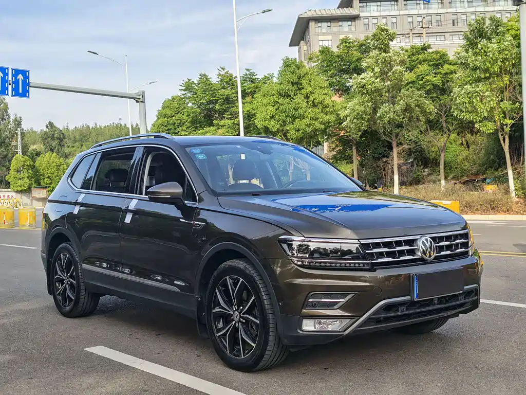 Volkswagen Tiguan L 2019 — фото 3
