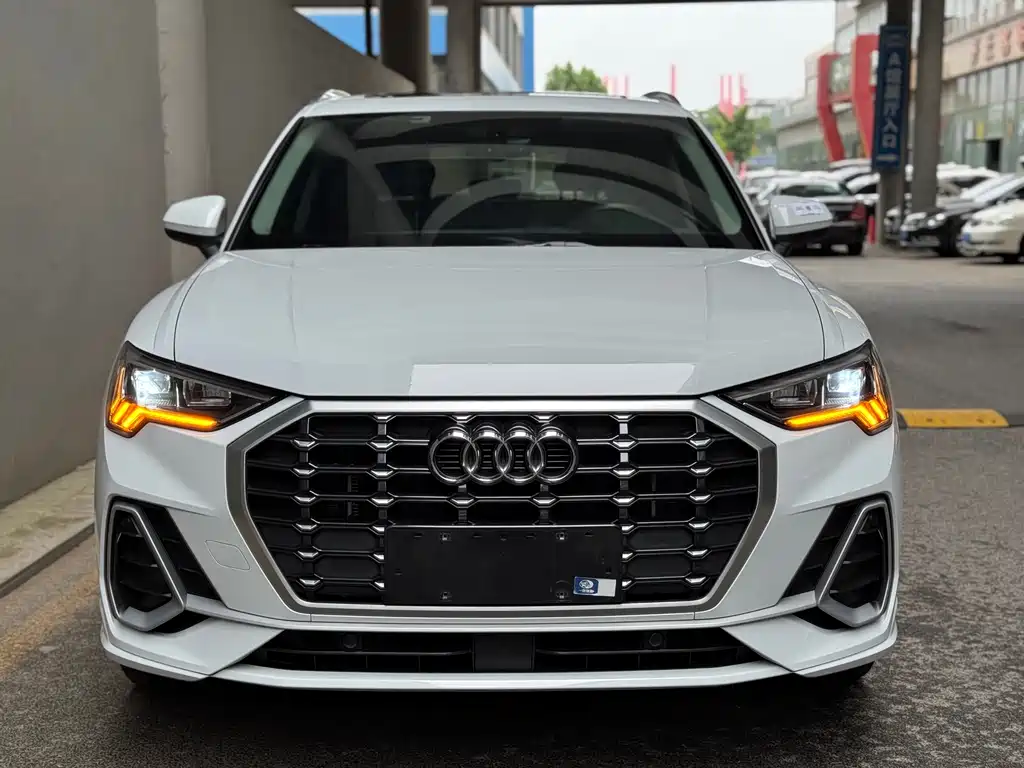 Audi Q3 2023