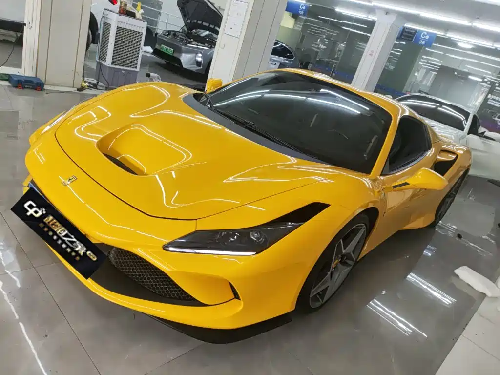 Ferrari F8 2021 — фото 1