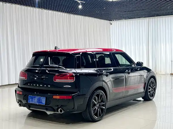 MINI JCW CLUBMAN 2021