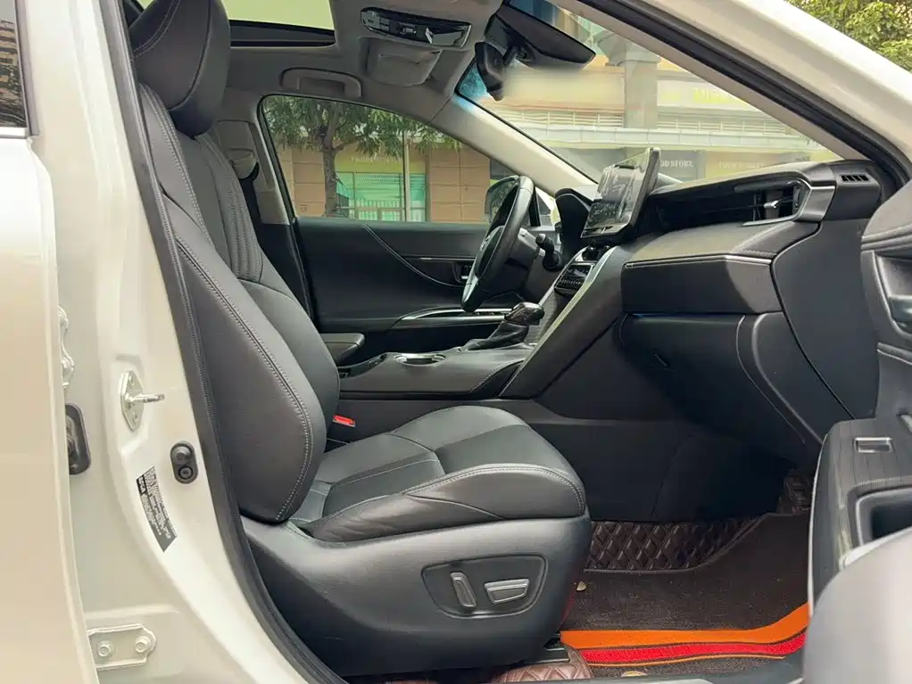 Toyota Harrier 2022 — фото 25