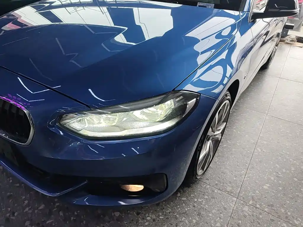 BMW 1 Series 2018 — фото 24