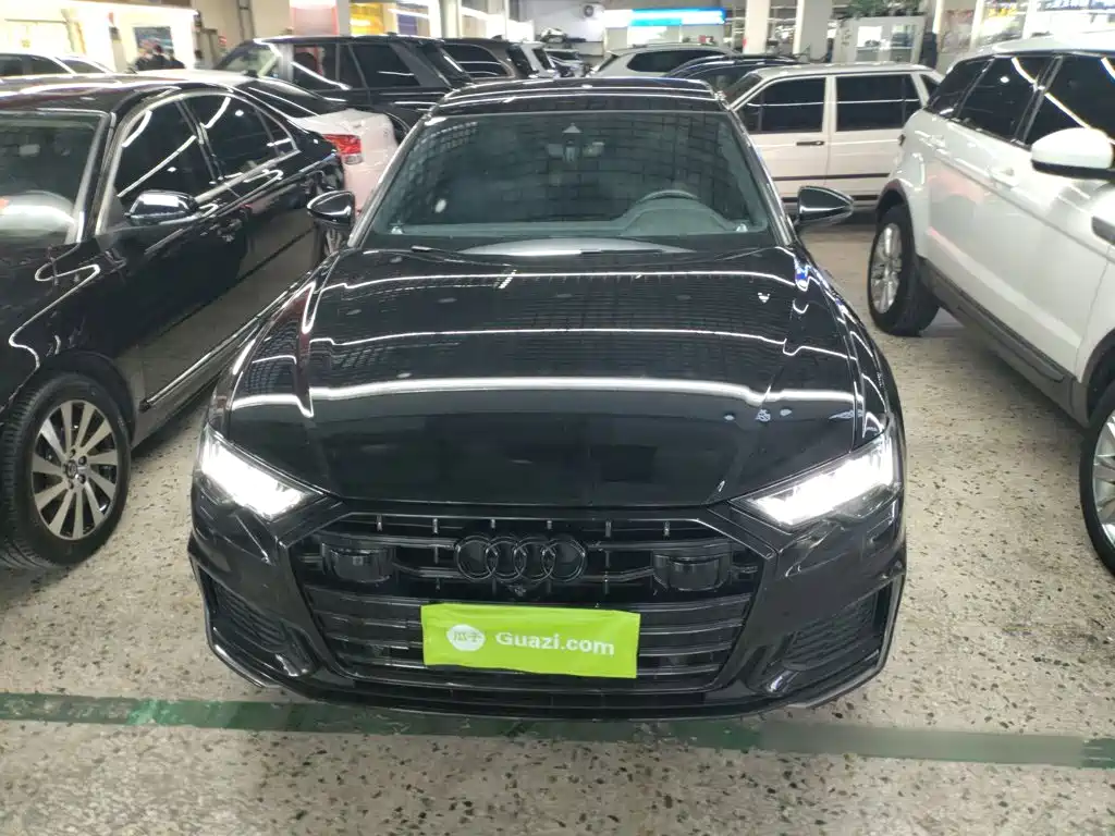 Audi A6L 2022