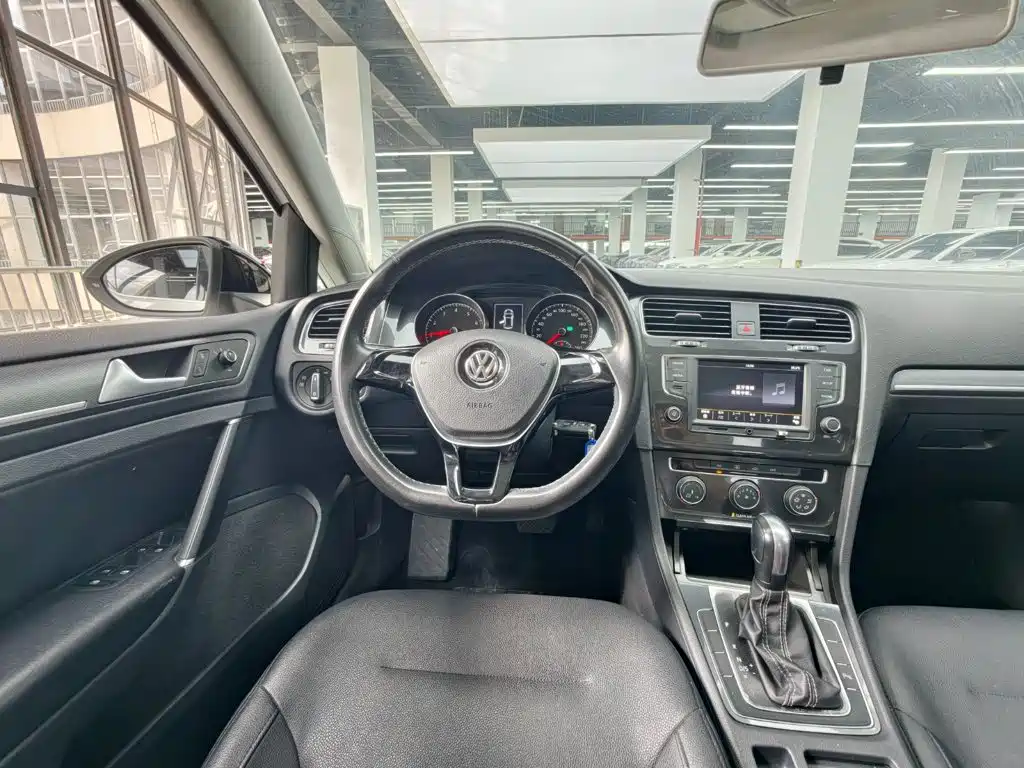 Volkswagen Golf 2017