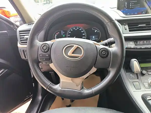 Lexus CT 2020