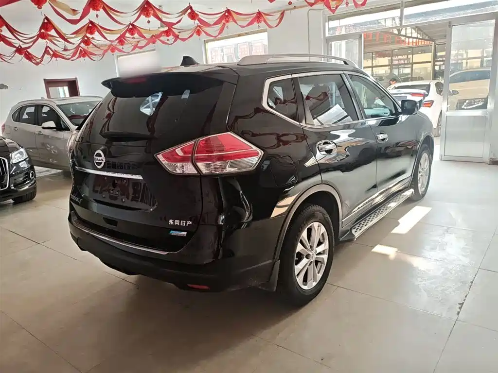 Nissan X-Trail 2017 — фото 23