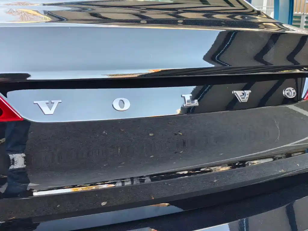 Volvo S90 2018 — фото 19