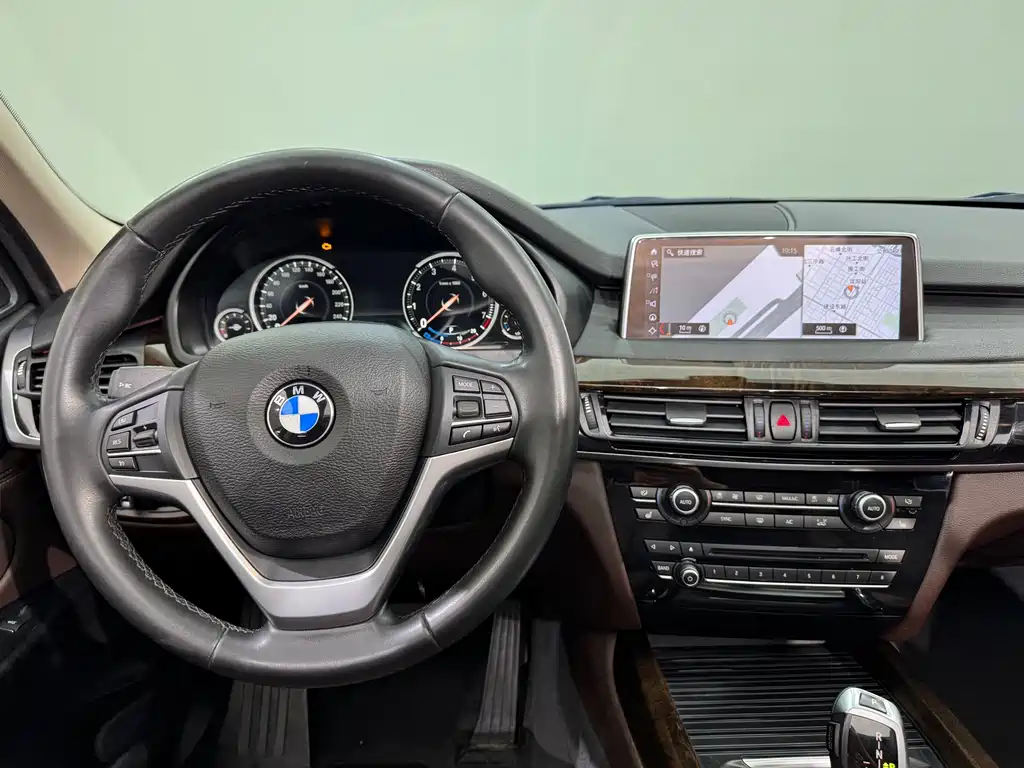 BMW X5 2018 — фото 29