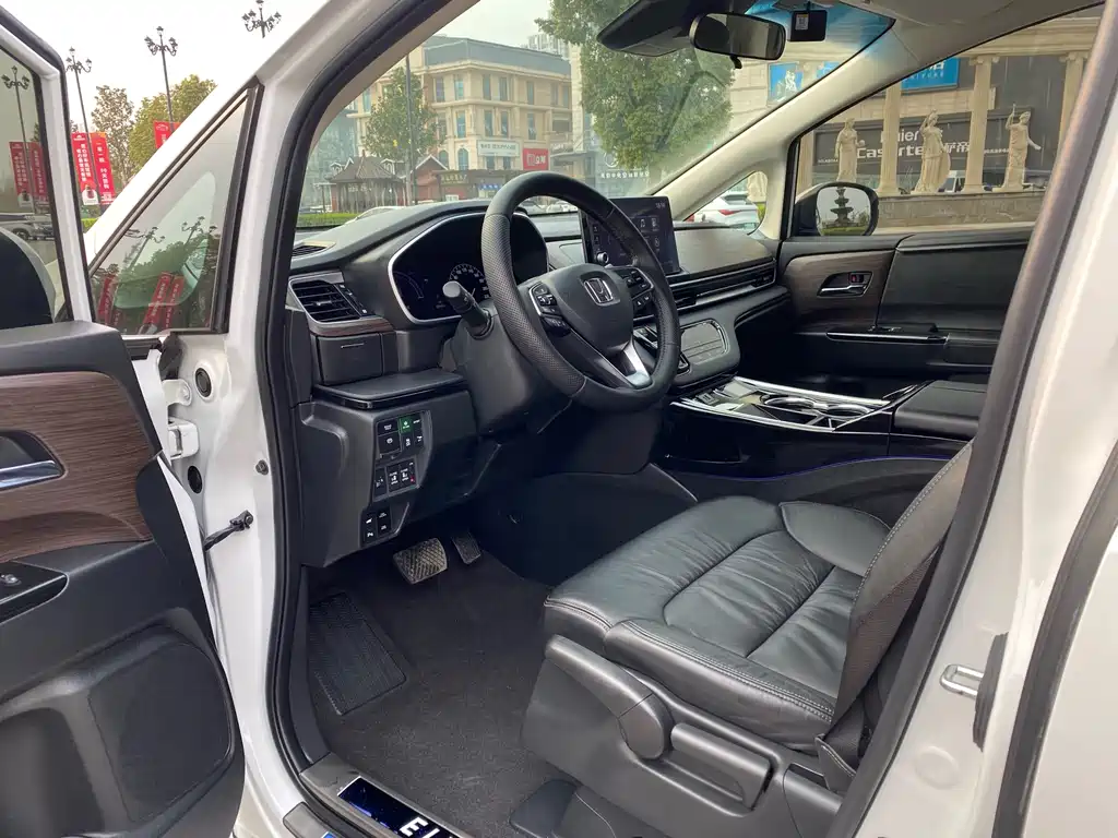 Honda Odyssey 2024 — фото 11