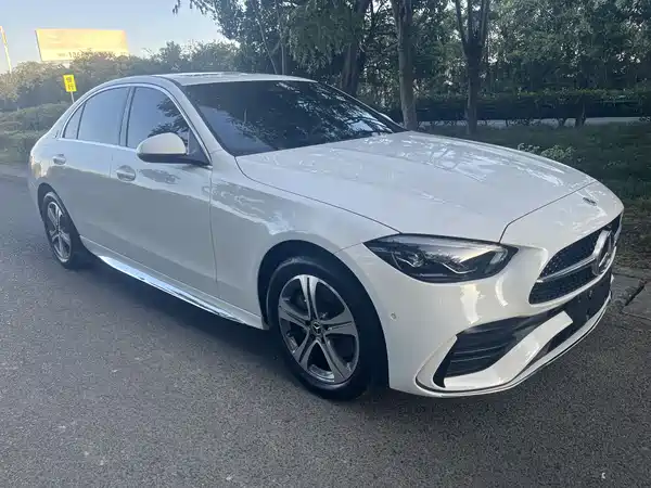 Mercedes-Benz C-Class 2022