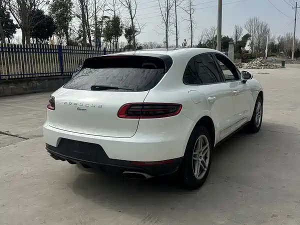 Porsche Macan 2017