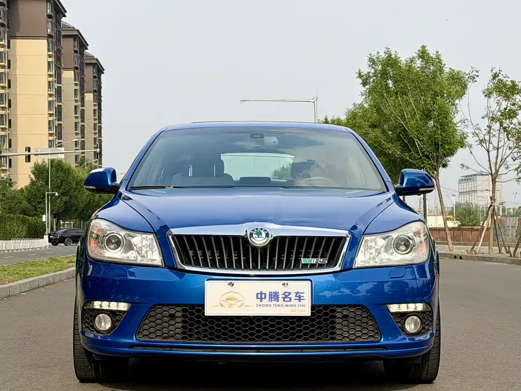 Skoda Octavia 2013 — фото 2