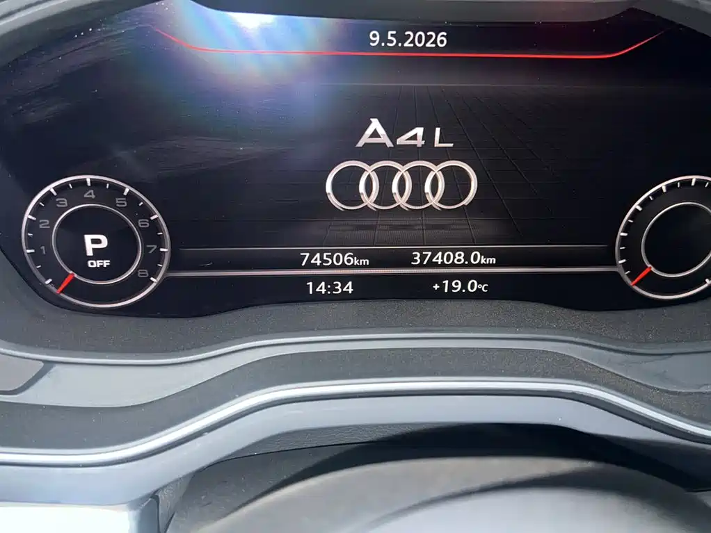 Audi A4L 2019 — фото 9