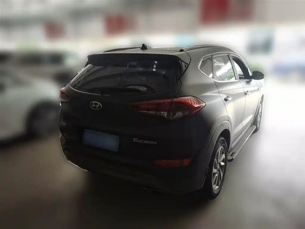Hyundai Tucson 2016 — фото 12