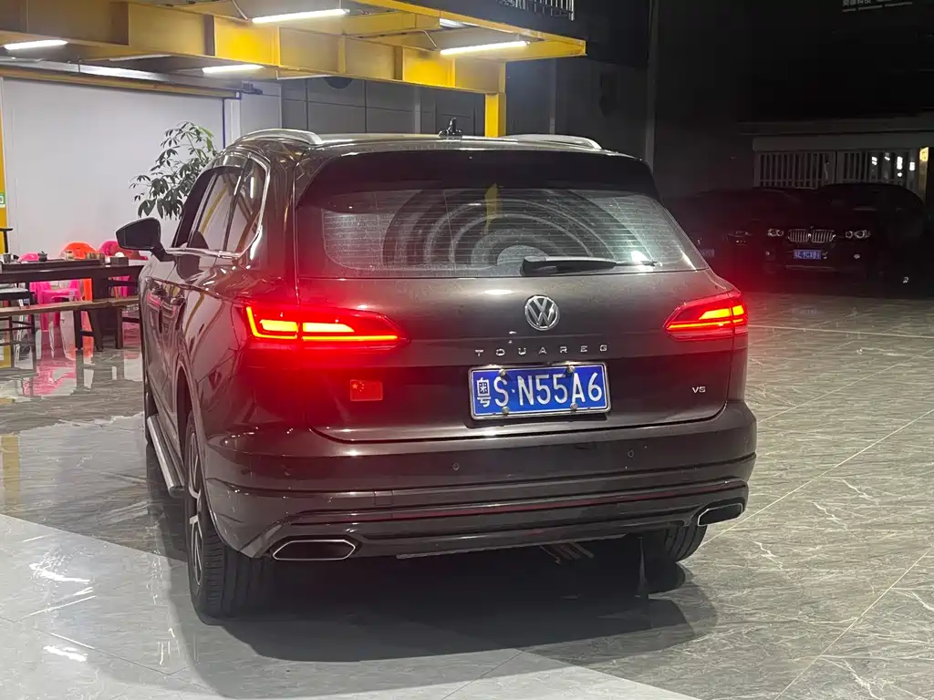 Volkswagen Touareg 2019 — фото 3
