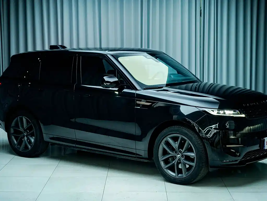 Land Rover Sport 2025 — фото 6