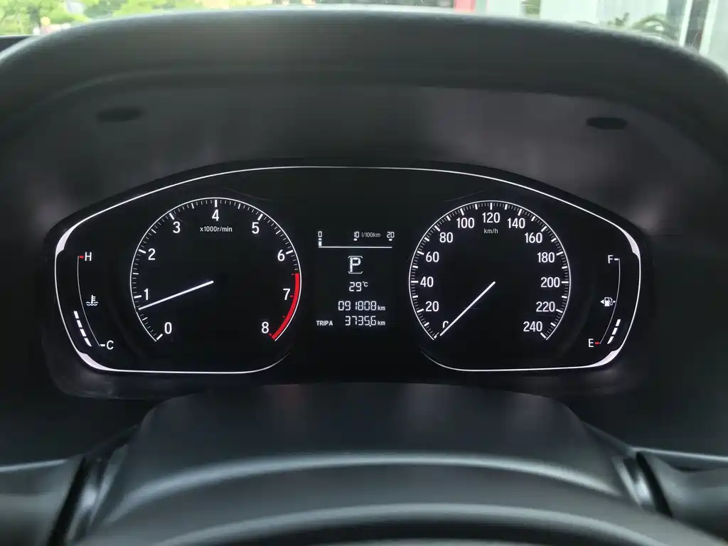 Honda Accord 2018 — фото 20