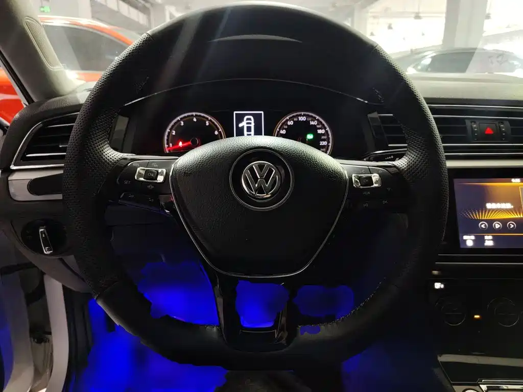 Volkswagen Lamando 2019 — фото 11