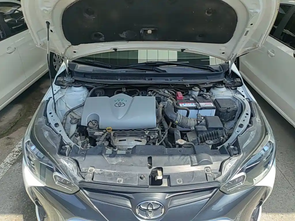 Toyota Yaris L 2018 — фото 20
