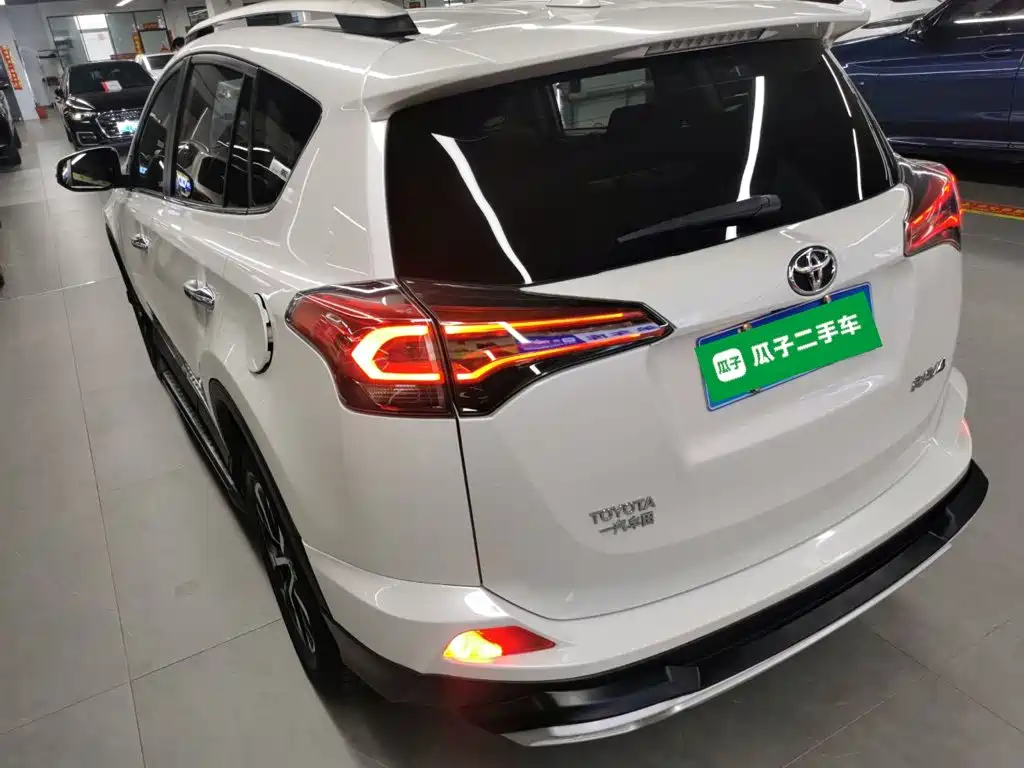 Toyota RAV4 2019