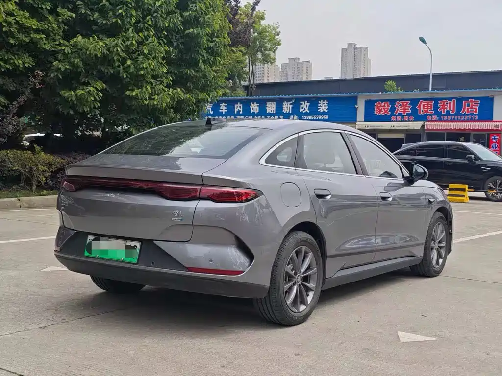 BYD Qin L 2025 — фото 13
