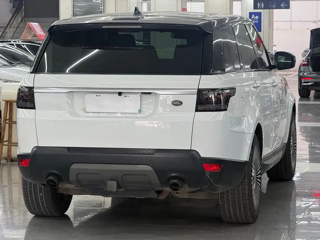 Land Rover Sport 2018 — фото 11