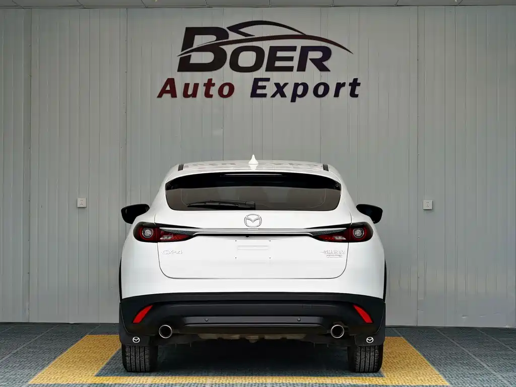 Mazda CX-4 2023