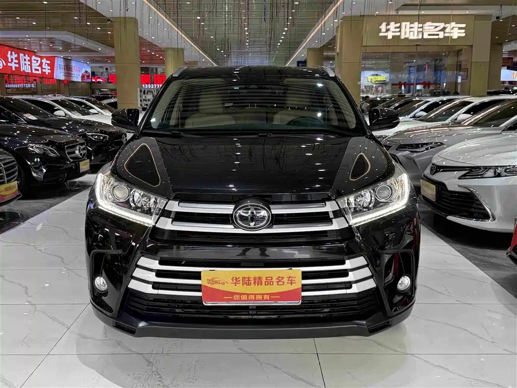 Toyota Highlander 2019 — фото 2