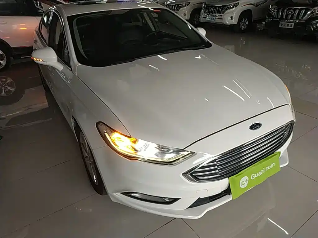 Ford Mondeo 2017 — фото 4