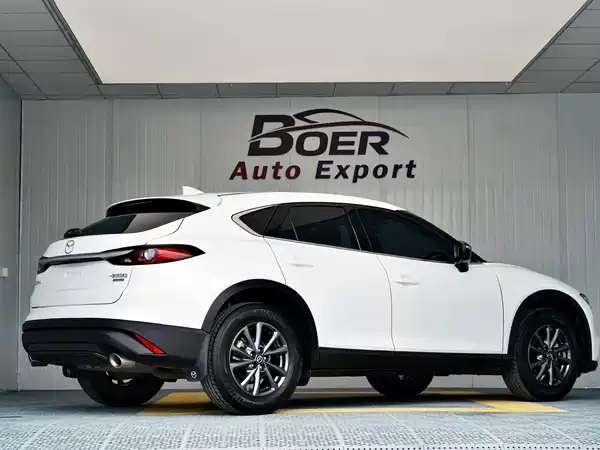 Mazda CX-4 2023