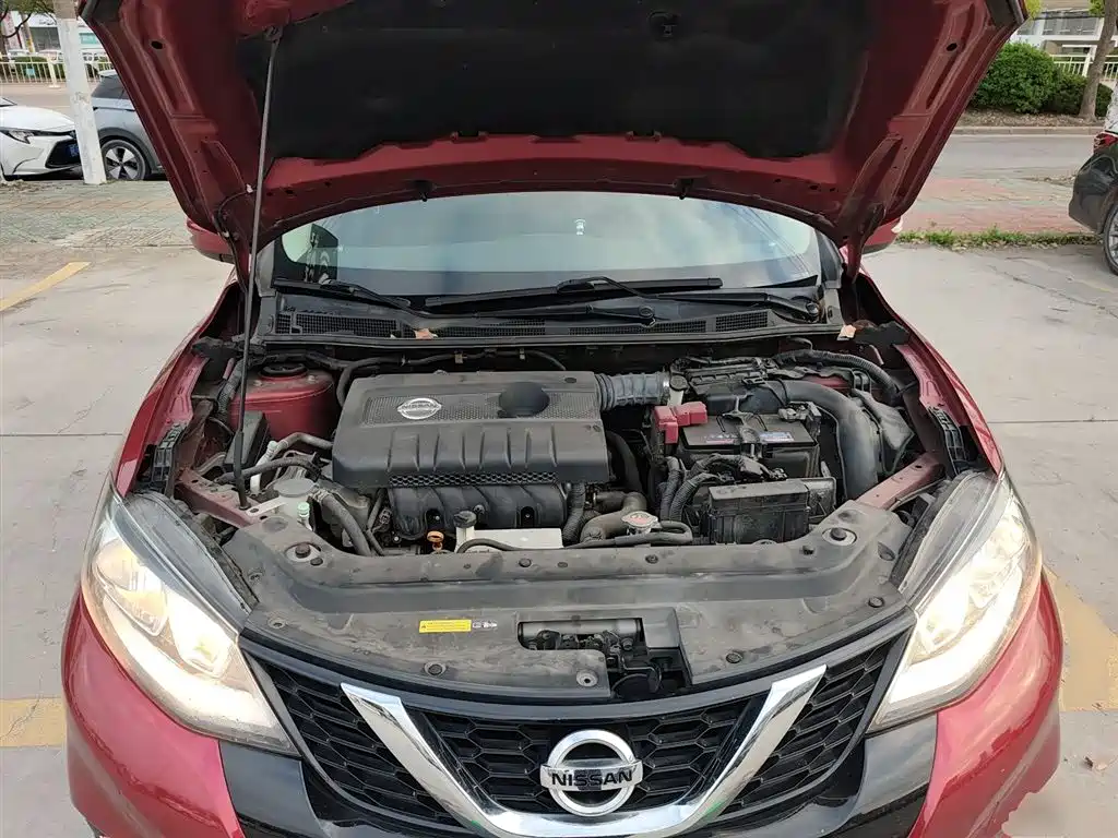 Nissan Tiida 2017 — фото 20