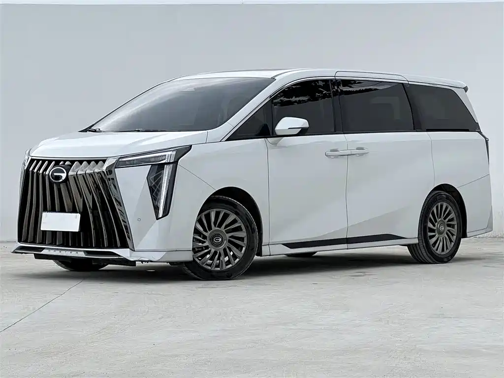 GAC Motor Trumpchi M8 2023 — фото 1