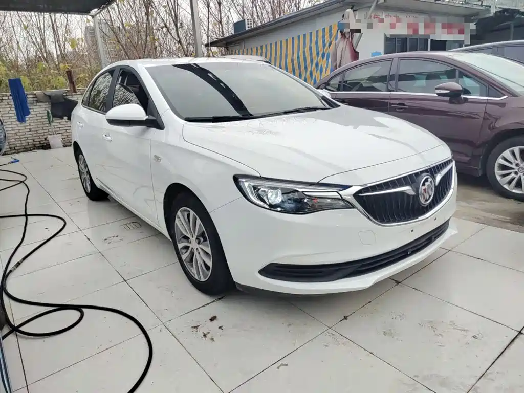 Buick Excelle 2022 — фото 20
