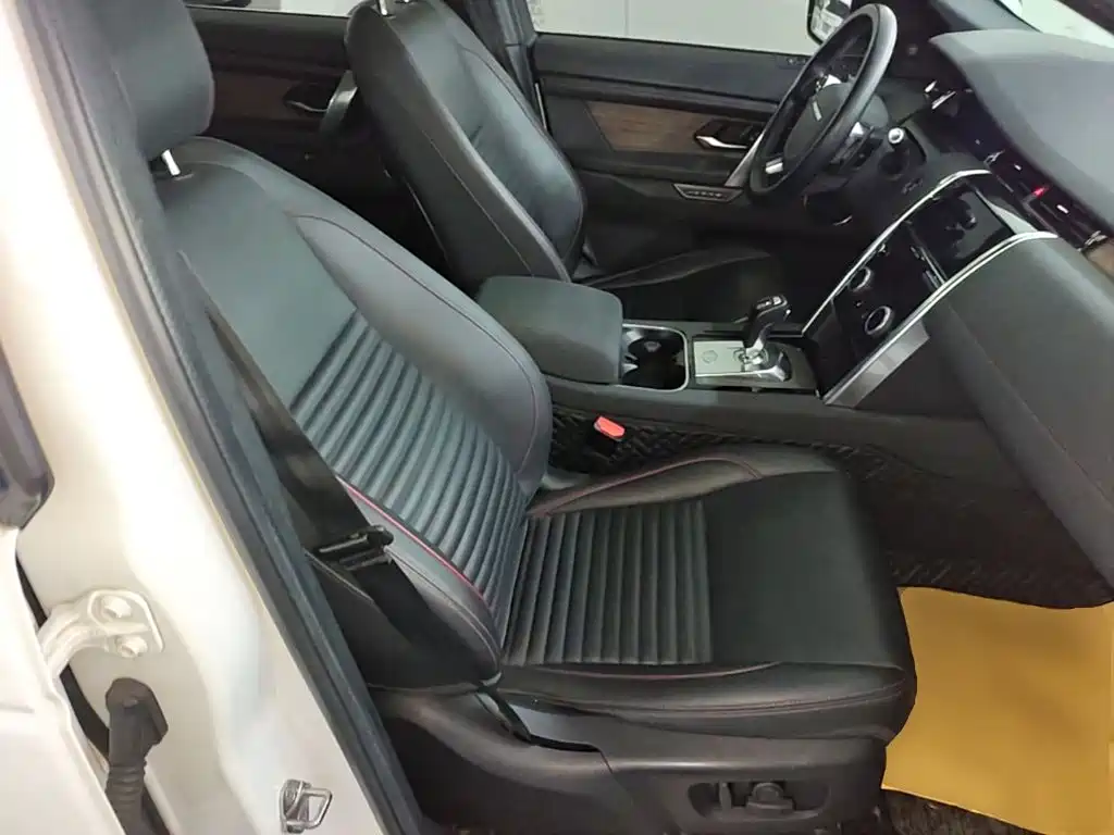 Land Rover Discovery Sport 2021 — фото 25