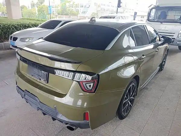 Lynk & Co 03 2019