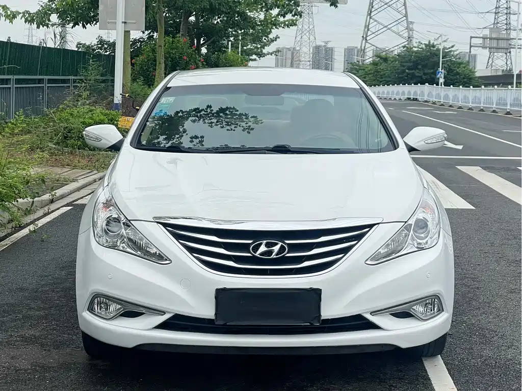 Hyundai Sonata 2014 — фото 3