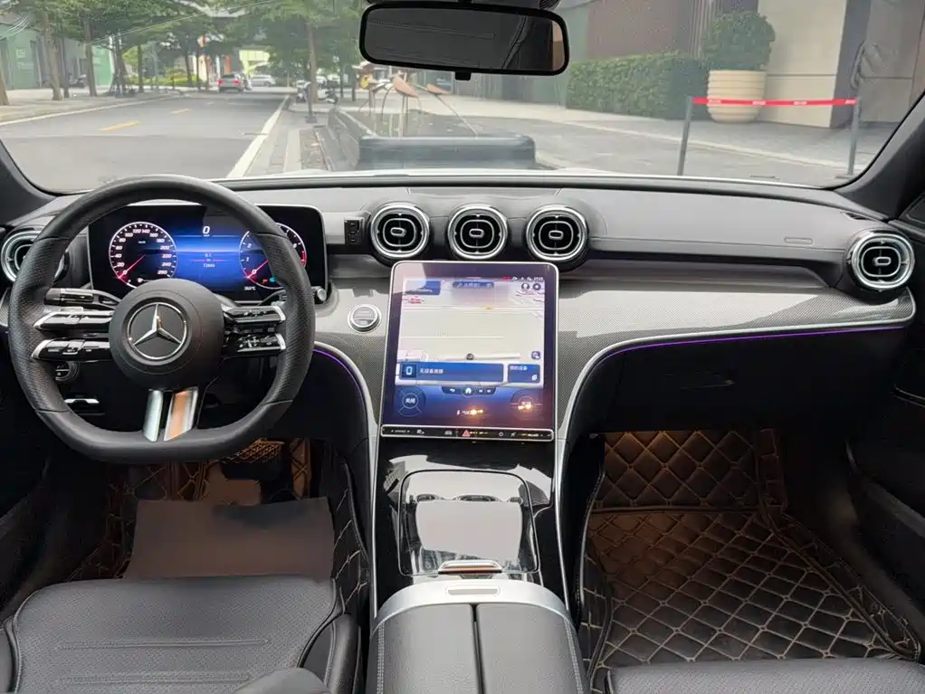 Mercedes-Benz C-Class 2022