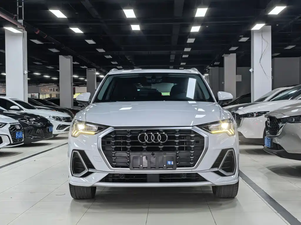 Audi Q3 2023 — фото 2