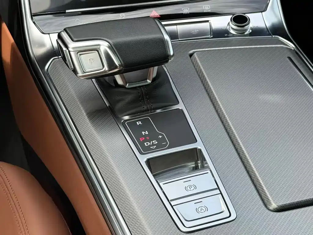 Audi A7 2021 — фото 19