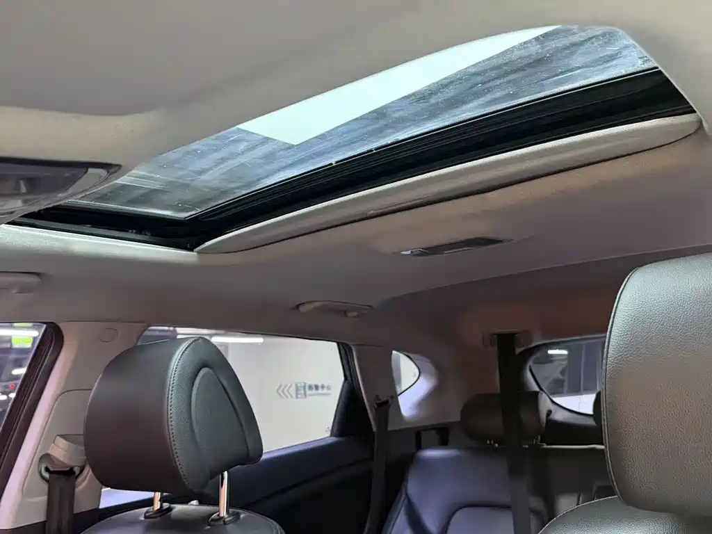 Hyundai Tucson 2017 — фото 13